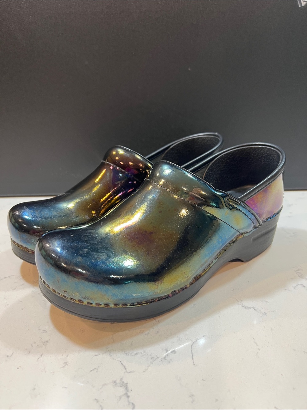 Dansko XP 2.0 Women's Rainbow Fleck Patent Leather Clog U.S. 9.5 EU Size 40 - Picture 6 of 16